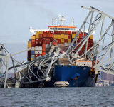 Crippled cargo ship knocks down bridge in Baltimore 