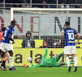 Inter Milan secure Serie A title with win over AC Milan 