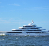 Dutch auction house to sell  megayacht ‘Royal Romance’