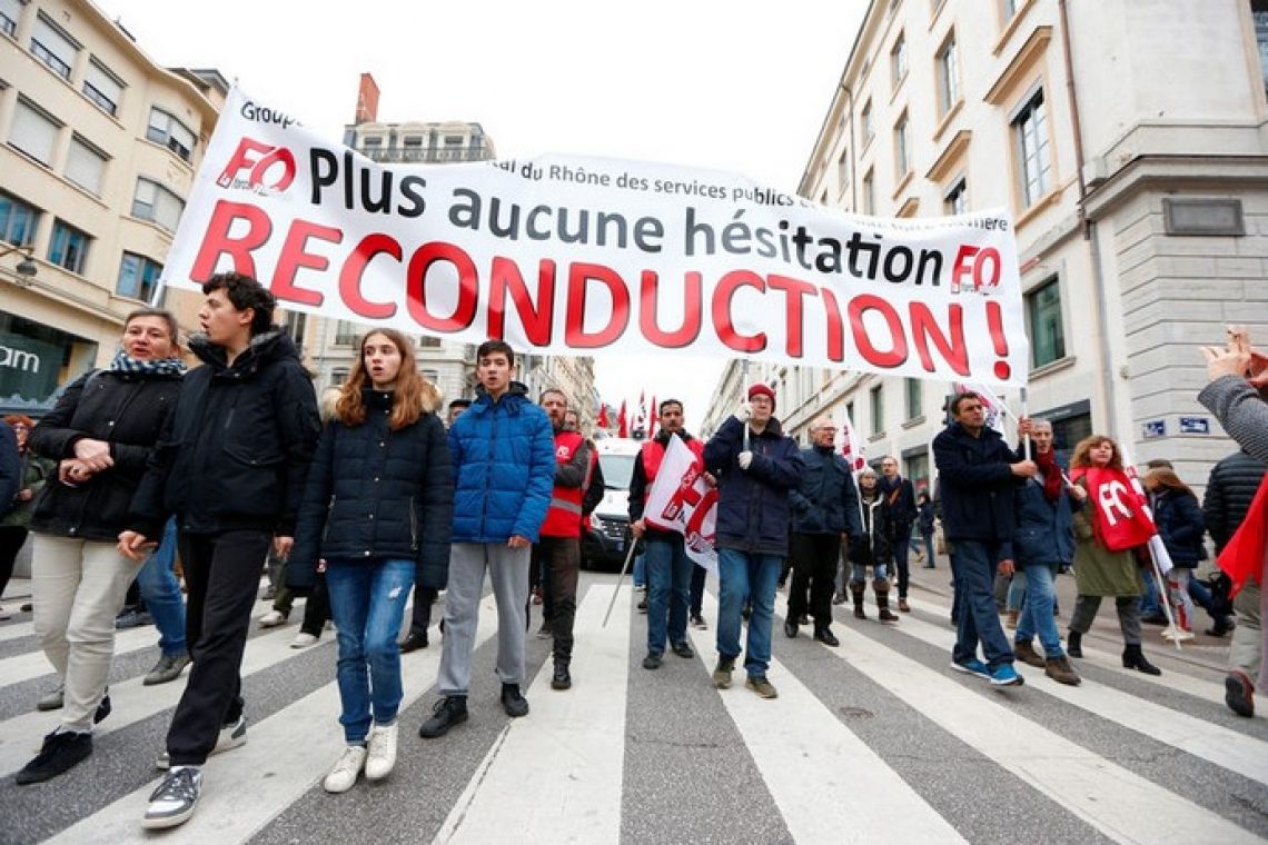 French PM offers concession to unions over pension reform