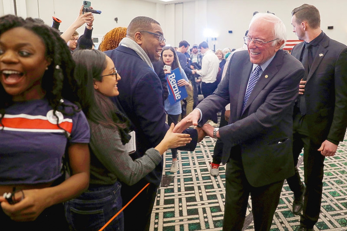 Sanders blasts Buttigieg for taking billionaire bucks