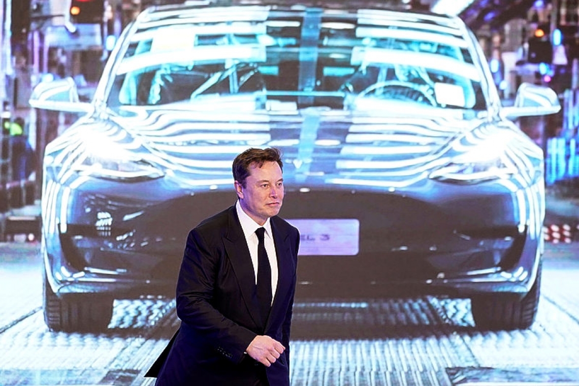 Tesla surge inspires fans to buy, skeptics to dig in