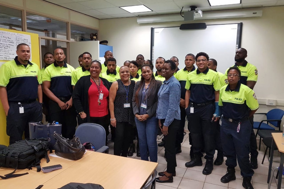 Economic Licences Dept.  holds meeting with police