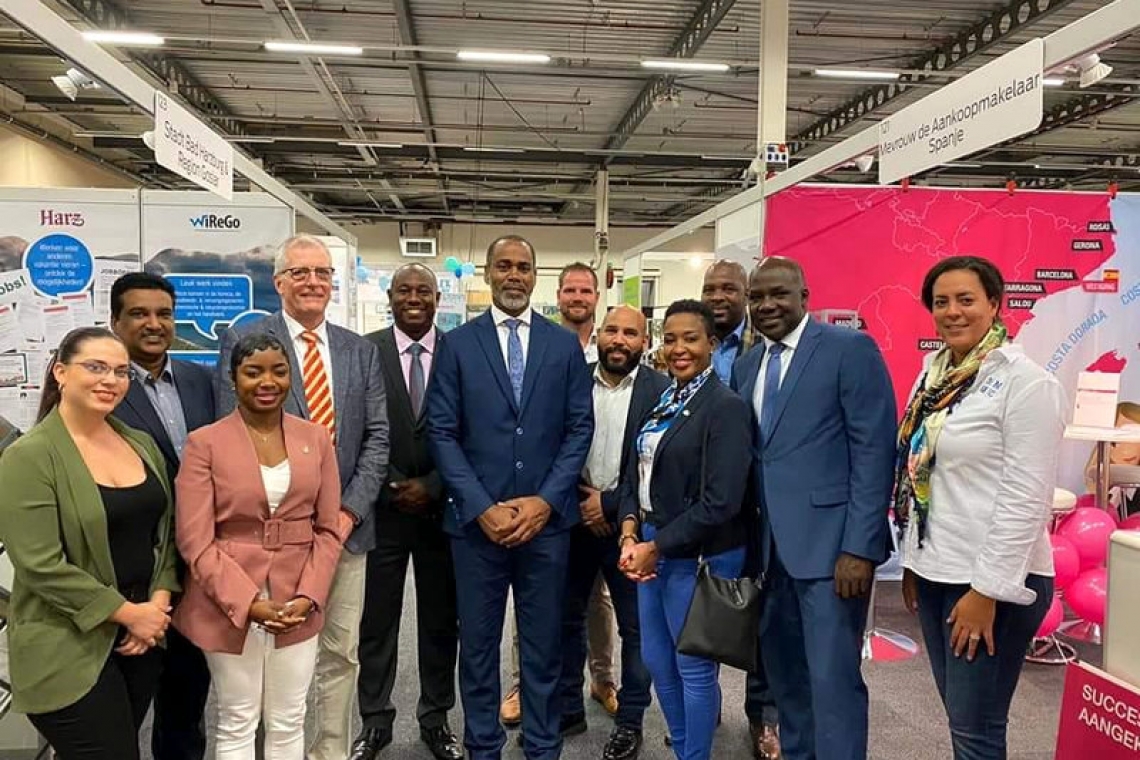       St. Maarten billed as business  hub at 2020 Emigration Expo   