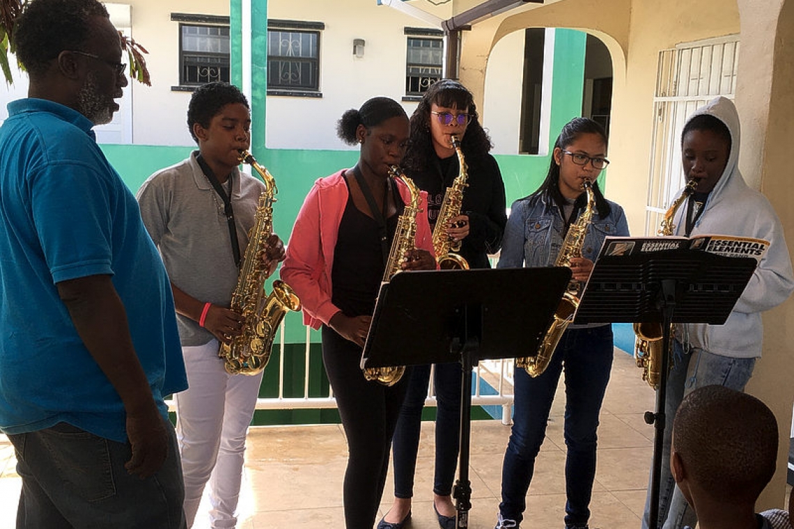     Youth Orchestra mini concert at Philipsburg Jubilee Library