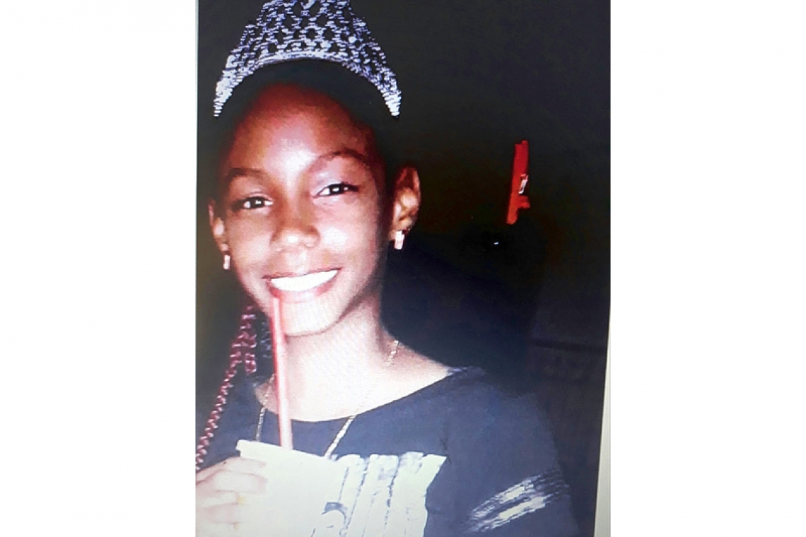       Teen girl  missing   