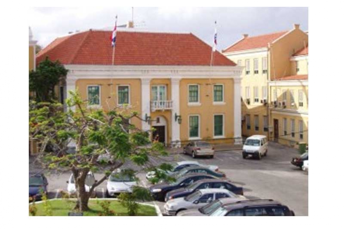 Curaçao has 11th case, island shelters in place