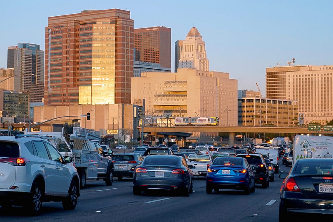 Trump finalizes rollback of Obama-era  vehicle fuel efficiency standards