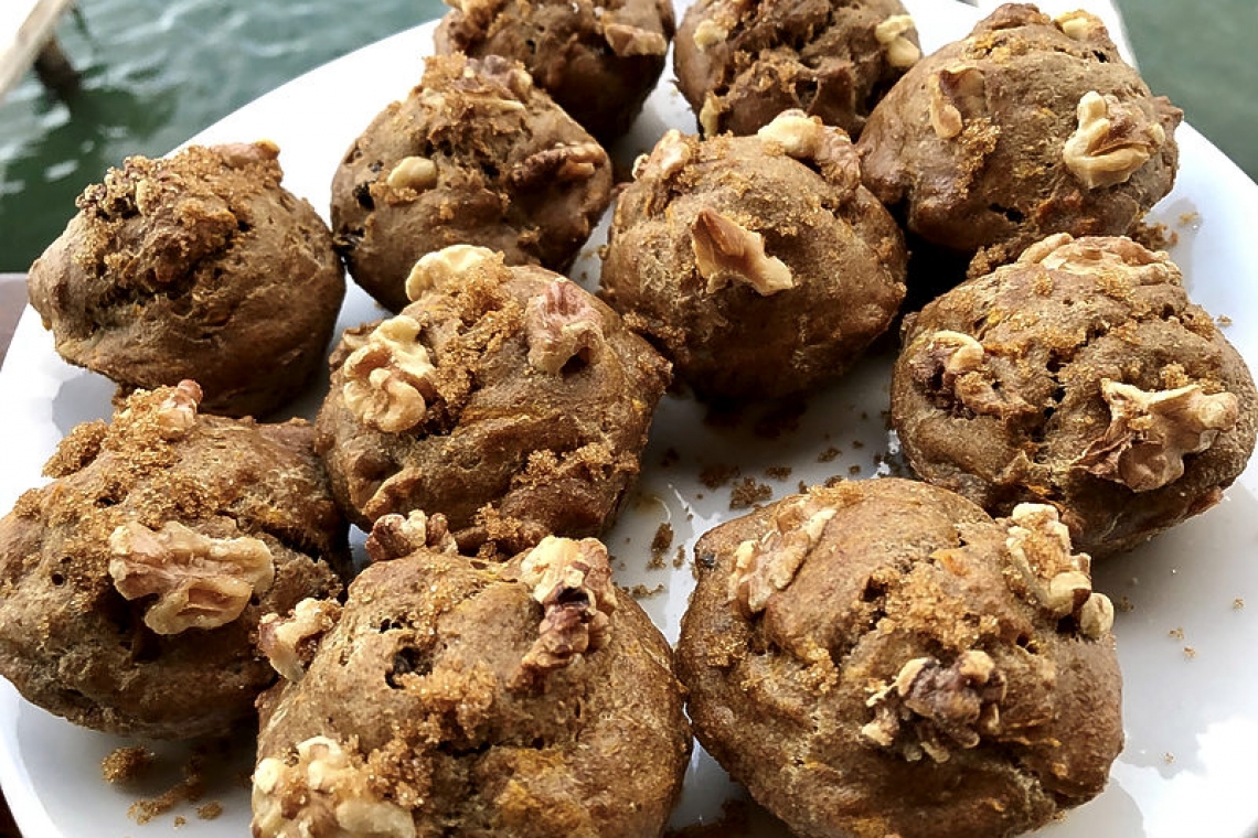 Sugar and Spice: Banana Bread/Muffins