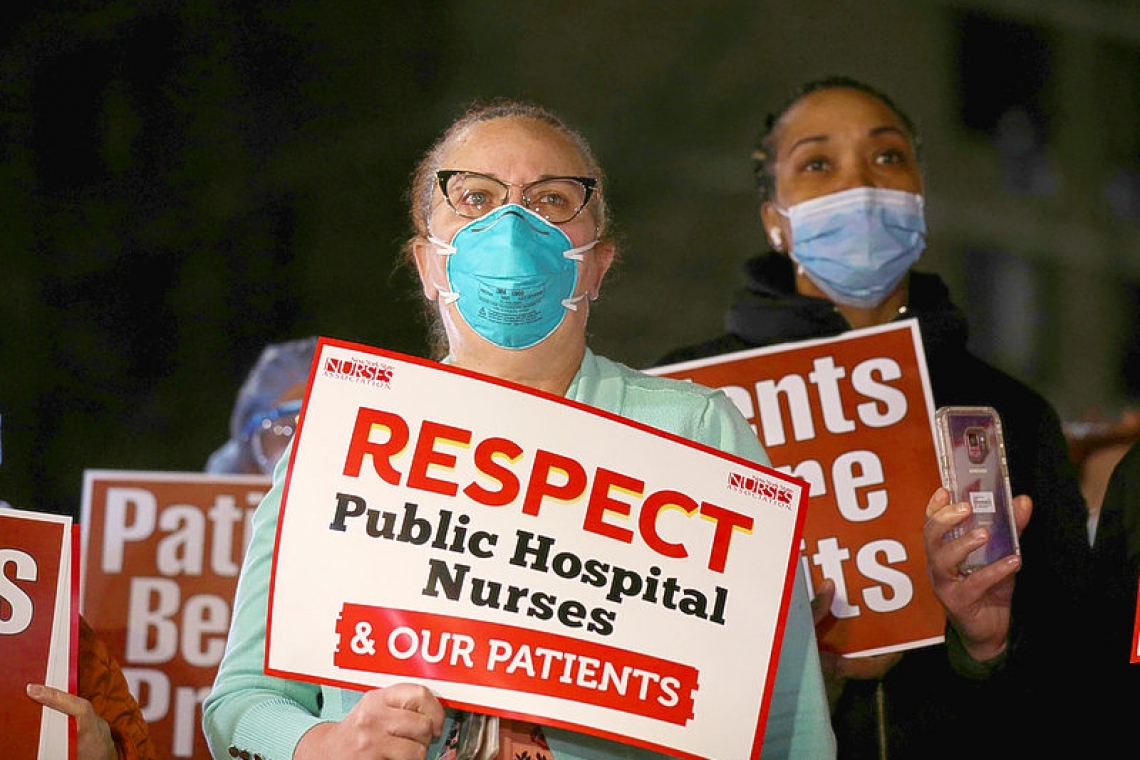 New York nurses sue over inadequate virus protection