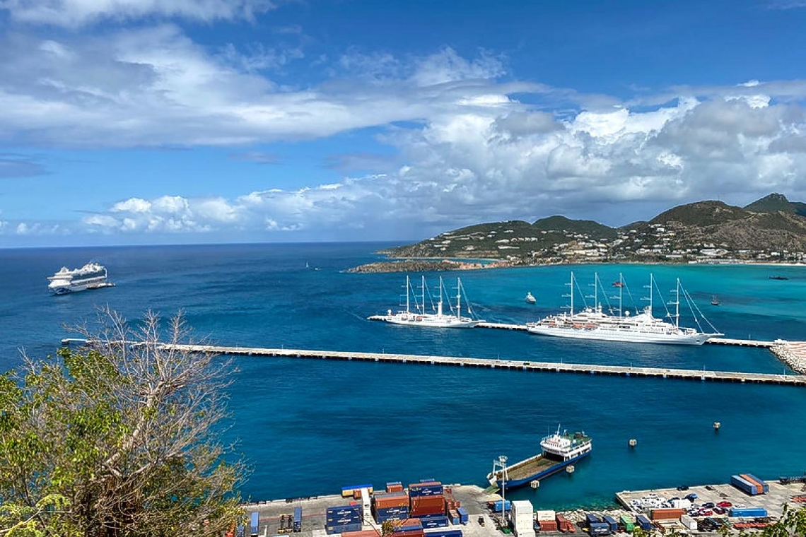 Busy, but non-cruise passenger day at Port St. Maarten 