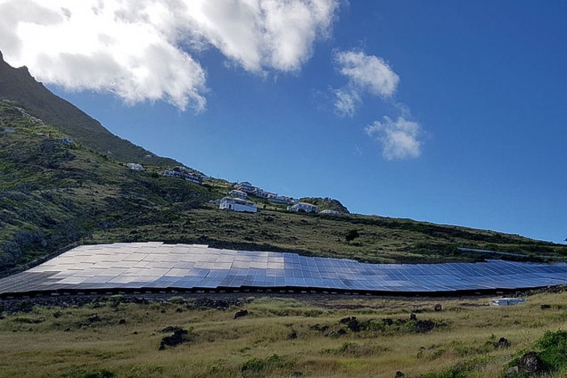 Essential workers return to Saba  to complete solar installations   