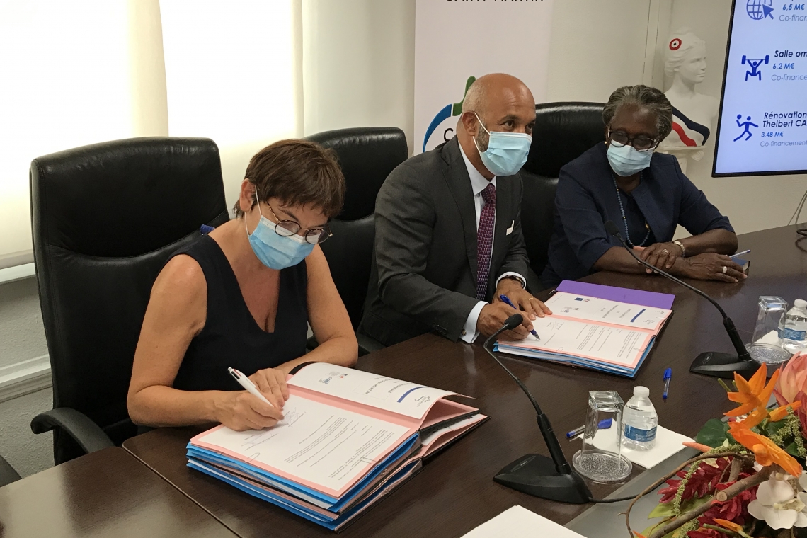   Minister Girardin co-signs Convergence  and Transformation Contract 2019-2022