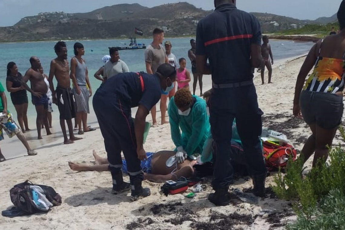 Bystanders, paramedics save man  from drowning at Le Galion Beach   
