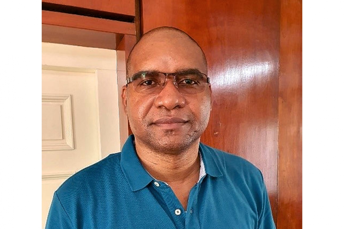 Statia recruits Van Dinter as interim airport manager