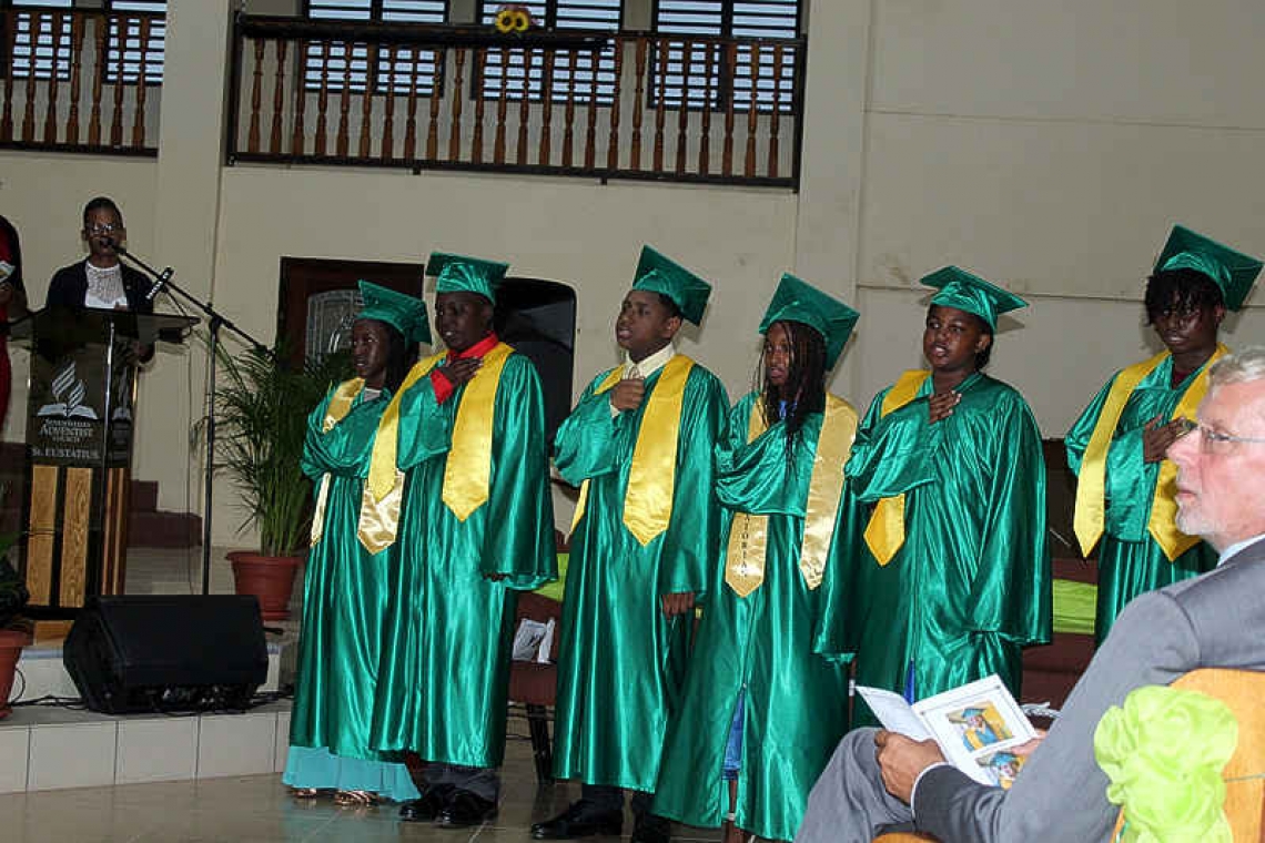     Lynch Plantation/SDA School holds its graduation ceremony