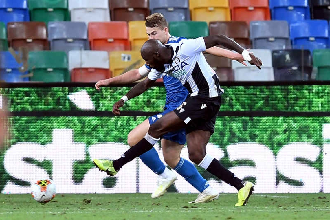  Juve face wait to clinch title  after late defeat at Udinese