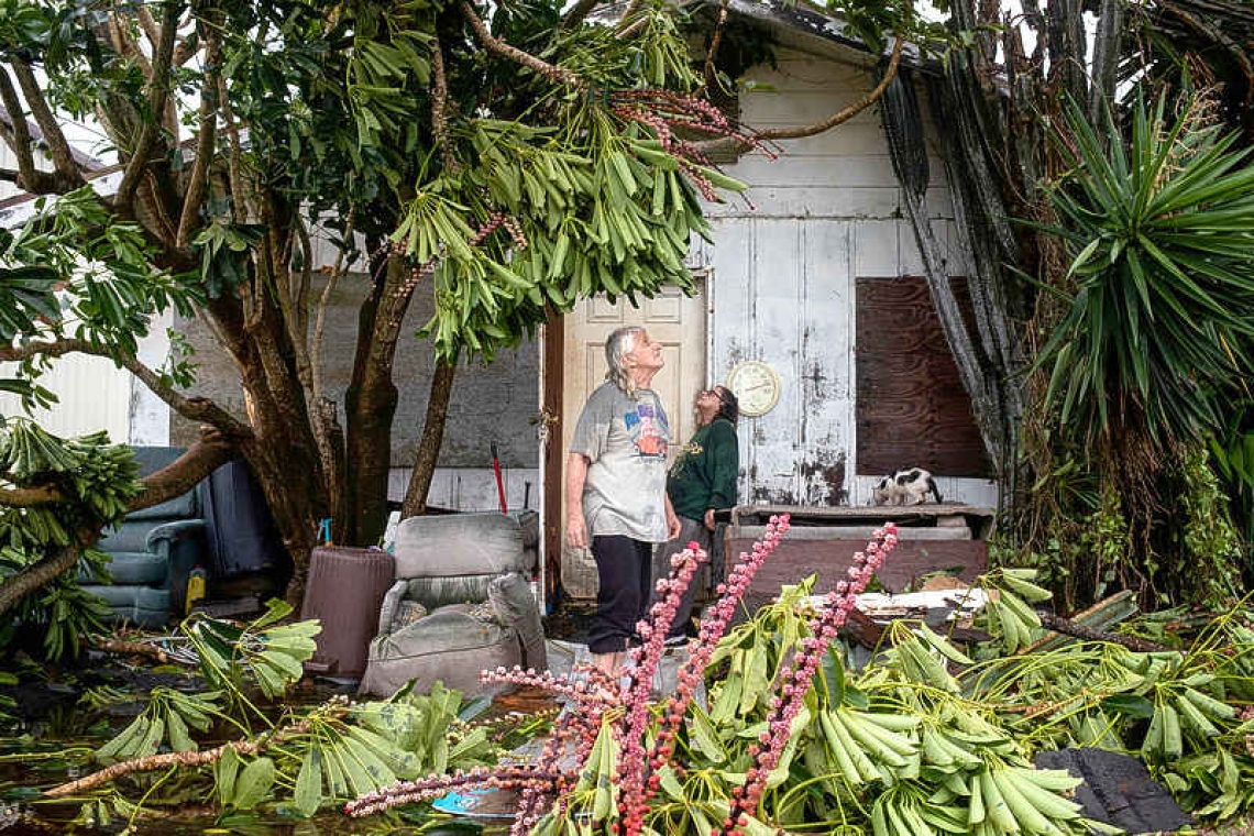 Hanna pummels Texas coast with strong winds, heavy rain