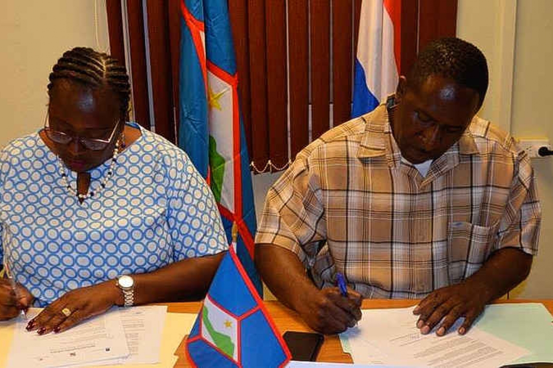     Joint declaration of intent signed to improve healthcare in Statia