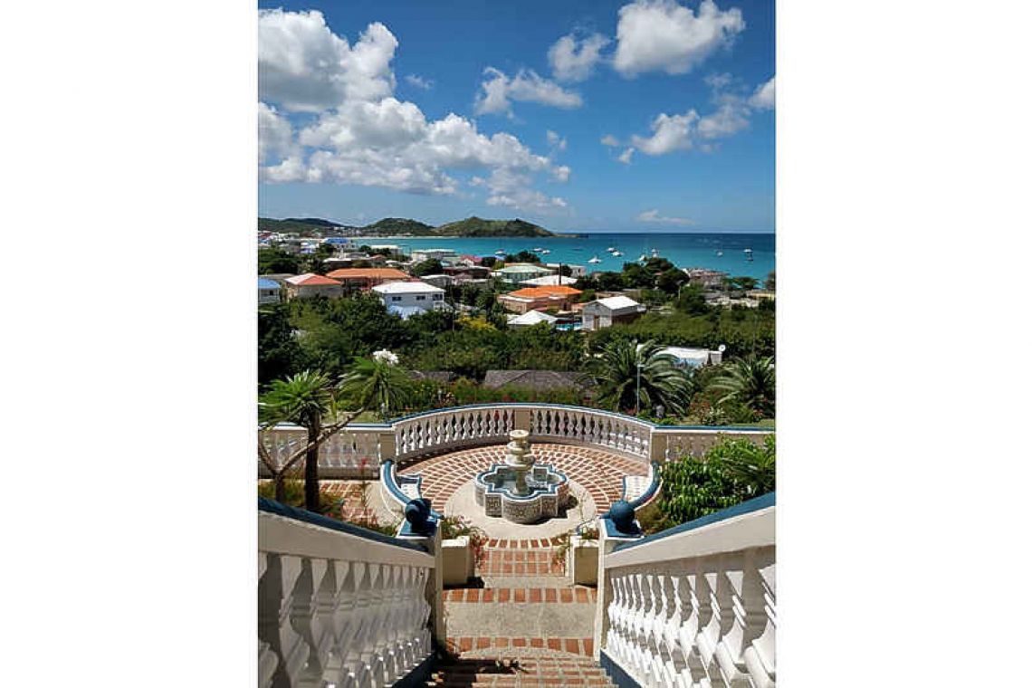 Why St. Maarten remains an attractive destination for foreign investors