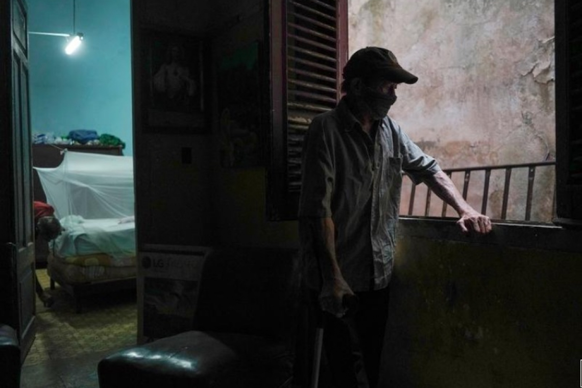       Cubans risk collapsing homes as  state struggles to tackle housing woes