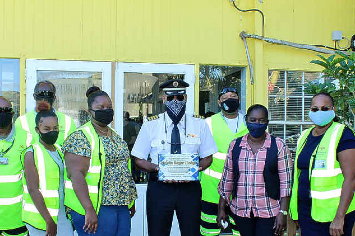 Farewell ceremony held for  Winair captain Roger Hodge