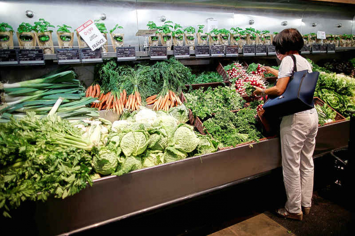 French supermarkets to face same lockdown limits as small shops