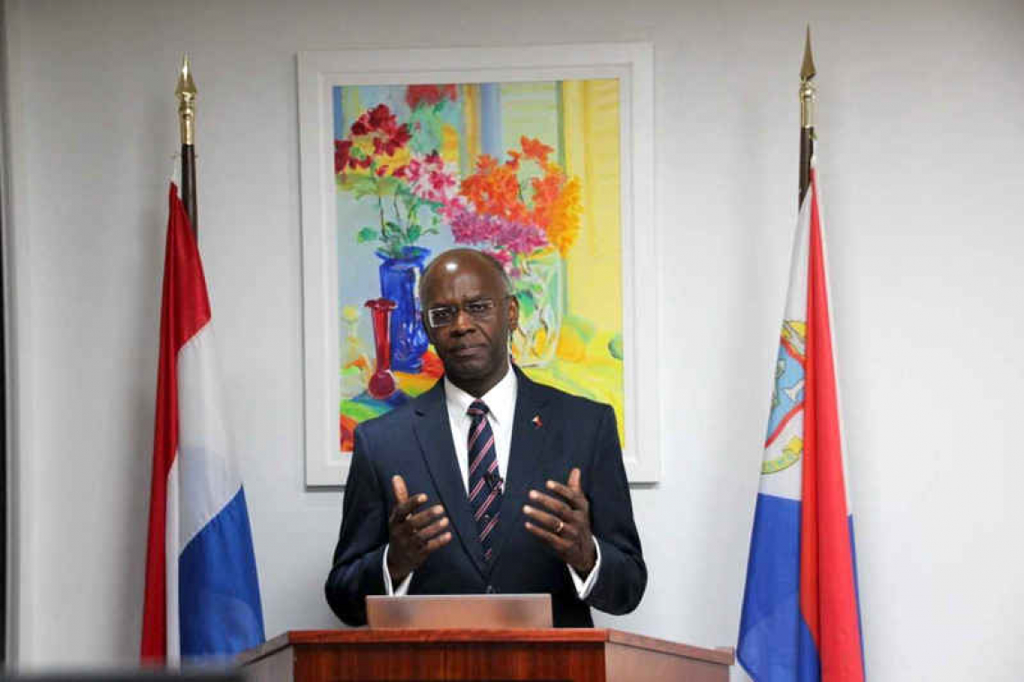       Holiday pays tribute to front liners in  St. Maarten/St. Martin Day speech     