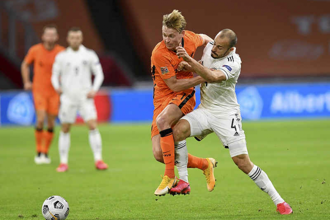 Wijnaldum double sets Dutch  on the way to win over Bosnia