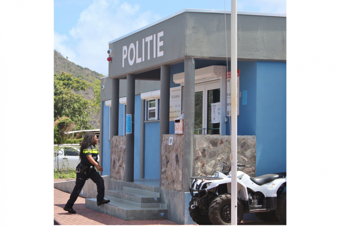 Theft from car  in St. Eustatius