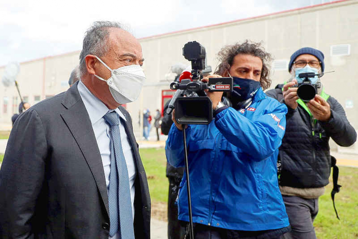 Judges seek recusal as major Italian mafia trial kicks off
