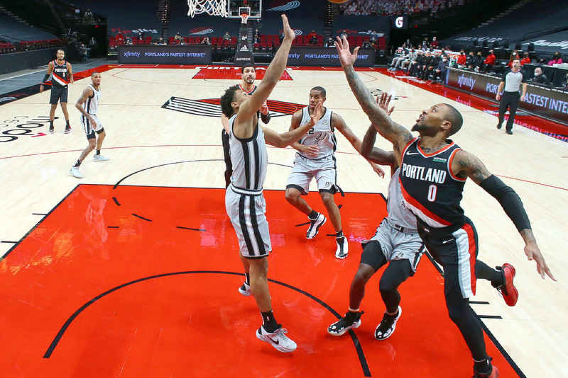    Bench leads the way as Spurs handle Trail Blazers