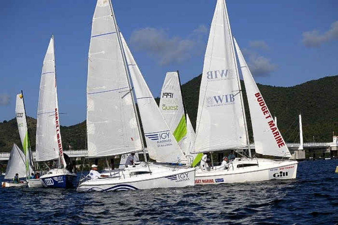 Twenty-three sailors race in Hoedemaker Dinghy Series