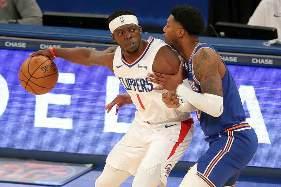 Clippers pull away from Knicks in 129-115 win