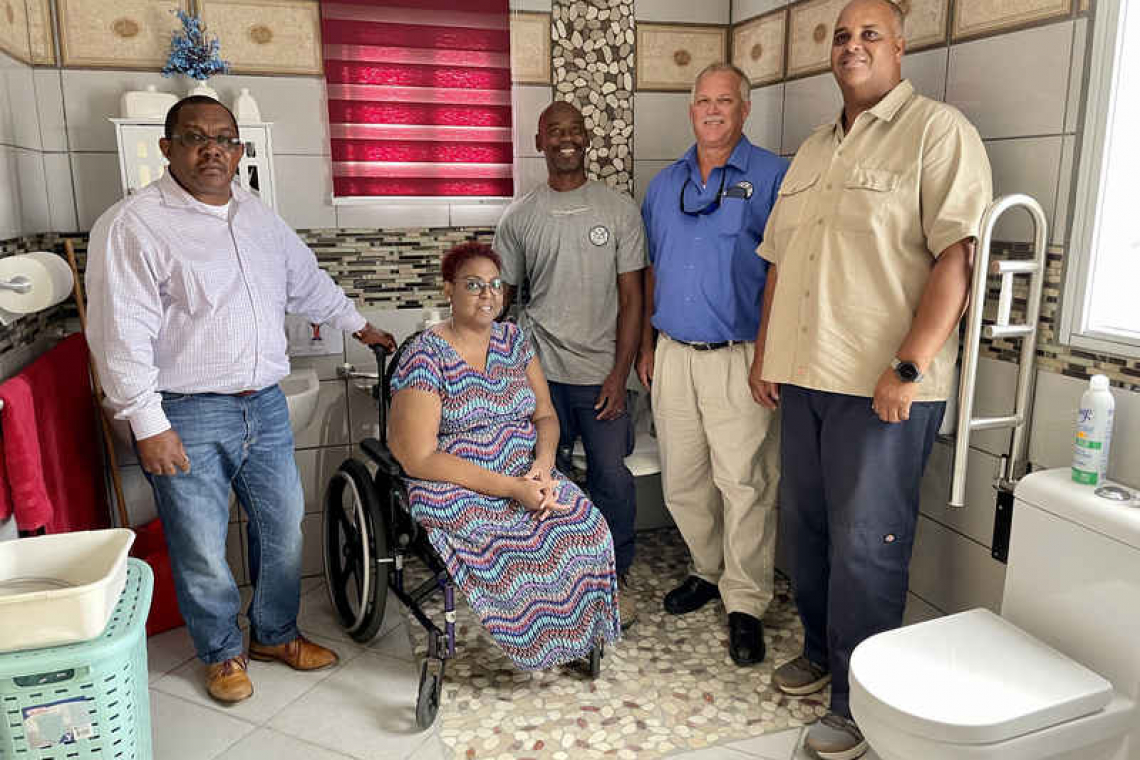 Adapted bathroom for  wheelchair-bound Saban