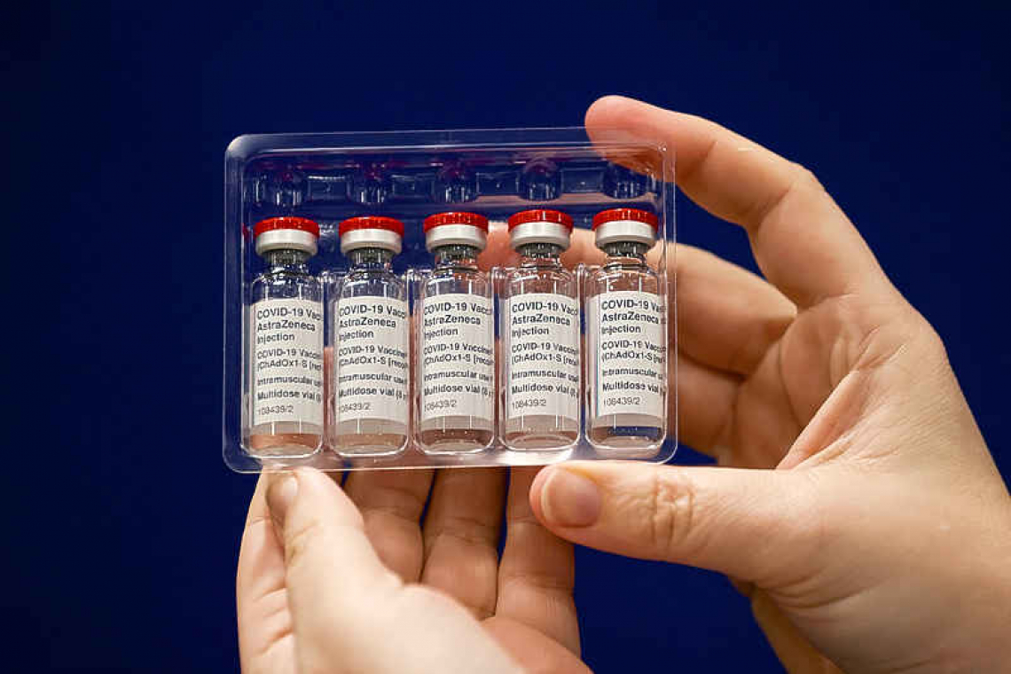 Oxford kept vaccine trial volunteers in dark about dosing error