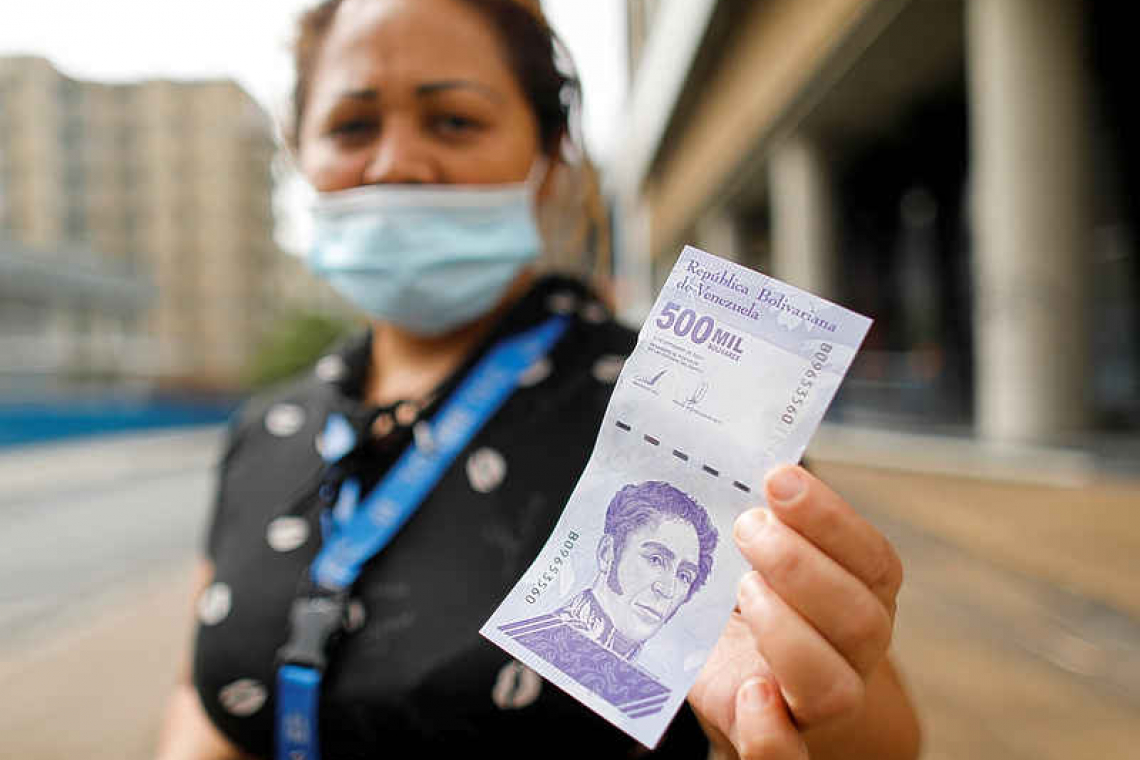 Venezuela issues new banknotes