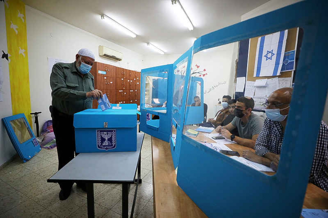 No clear winner in Israeli election, but Netanyahu could have the edge