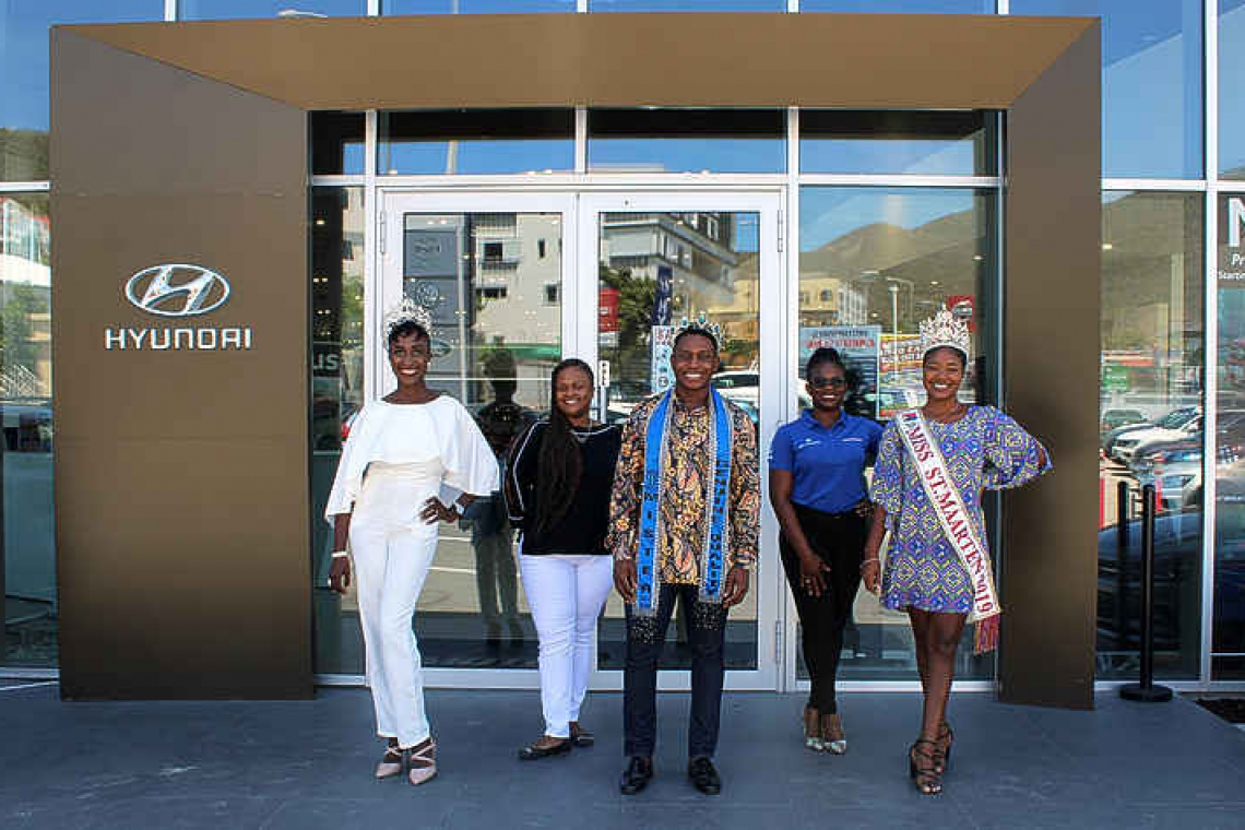 Carnival 2019 pageant  winners get their prizes 