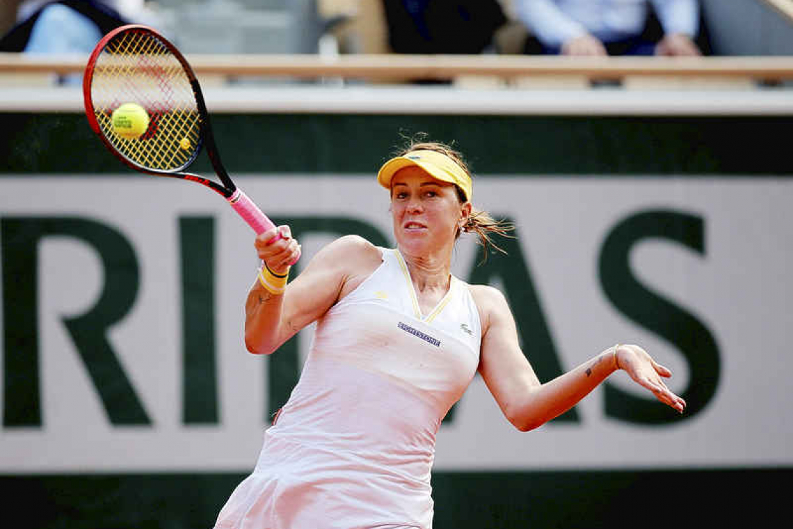 Pavlyuchenkova outlasts Rybakina in Paris to reach first Grand Slam semi