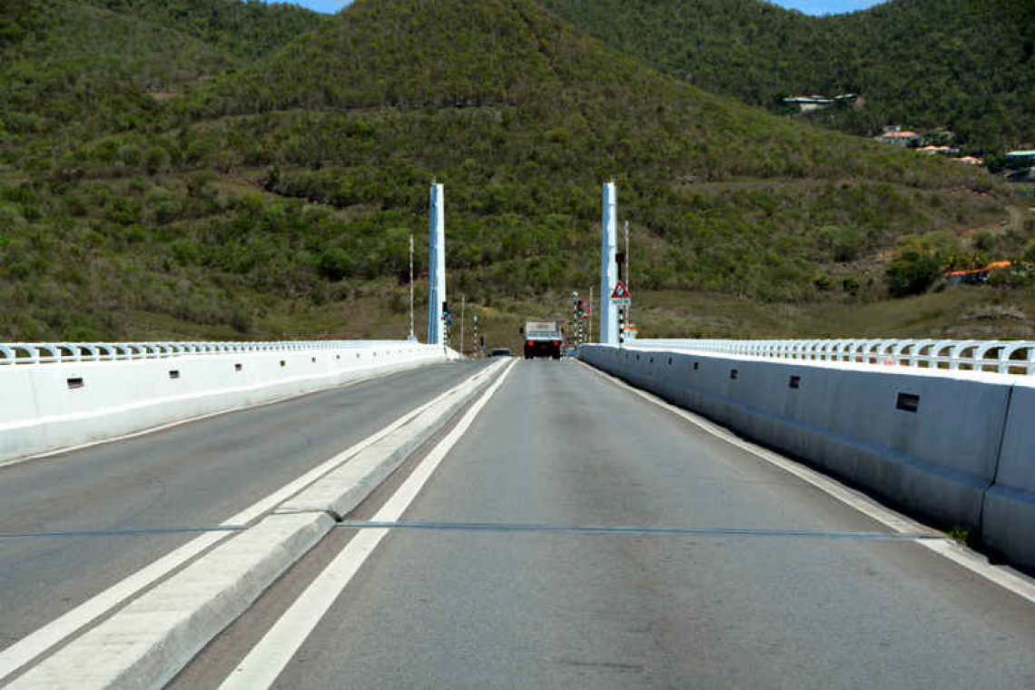 Causeway bridge traffic  disrupted Thurs. to Mon.