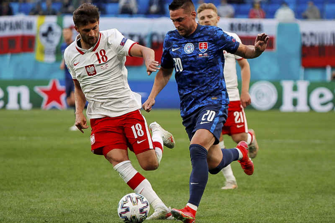 Skriniar shines as Slovakia sink 10-man Poland 2-1