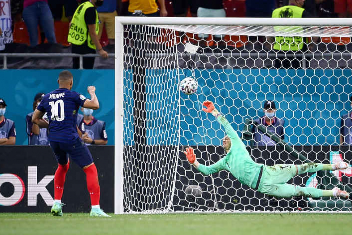 Swiss beat France on penalties to reach Euro 2020 last eight