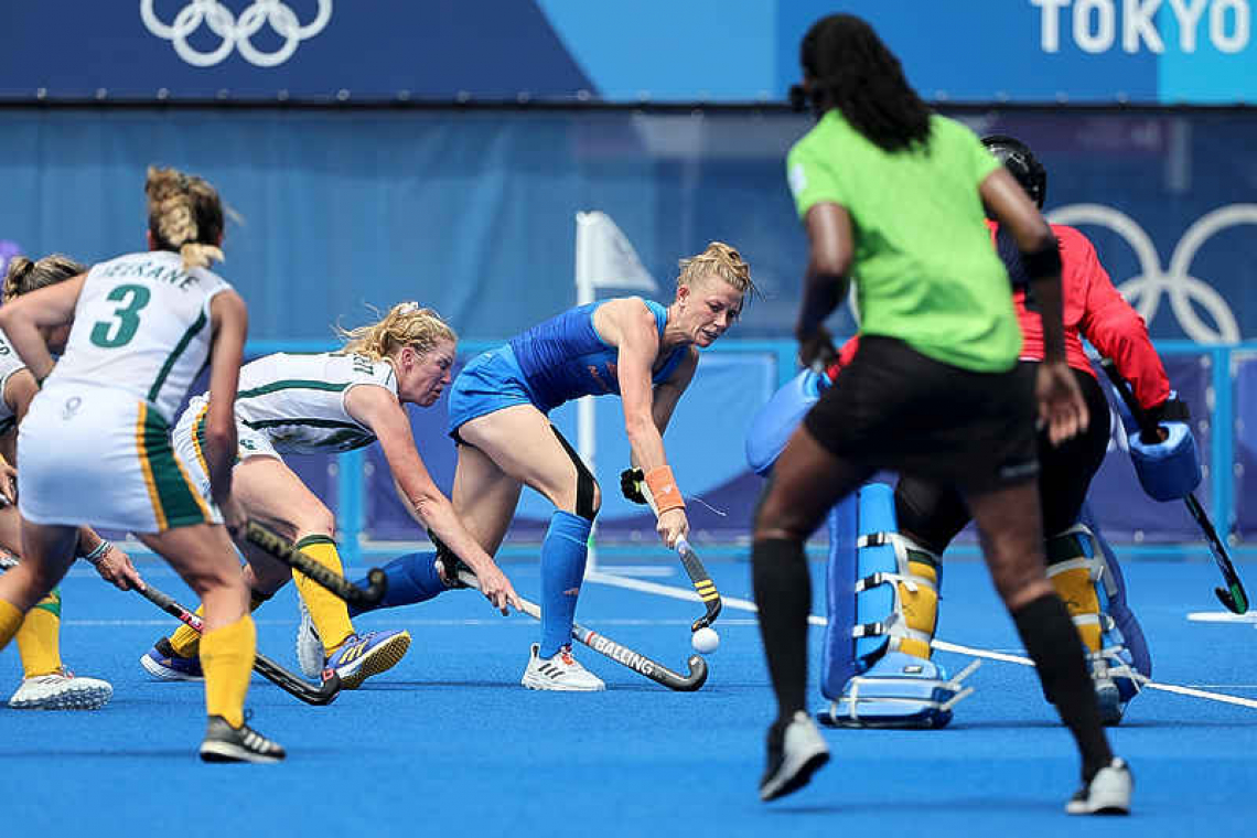 Dutch, British women win, Spain beats host Japan in men's hockey