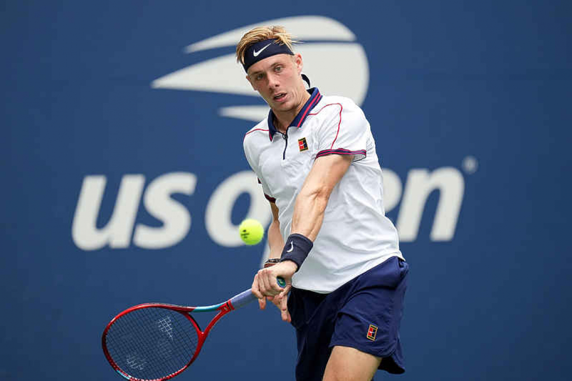 Shapovalov eases through to U.S. Open second round