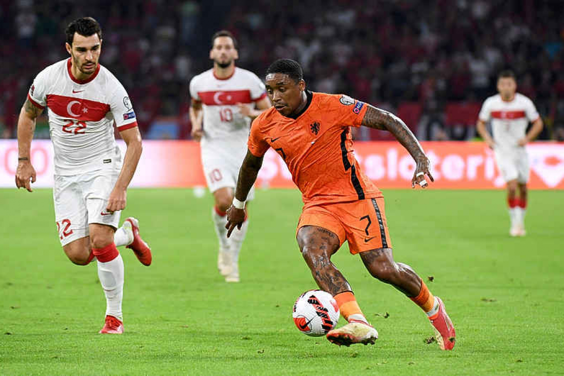  Depay and flying Dutchmen grind Turkish kebab into minced meat