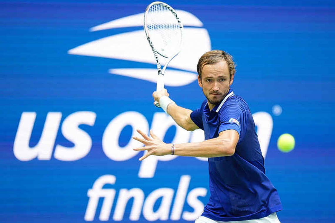 Medvedev wins U.S. Open to end  Djokovic calendar Grand Slam bid