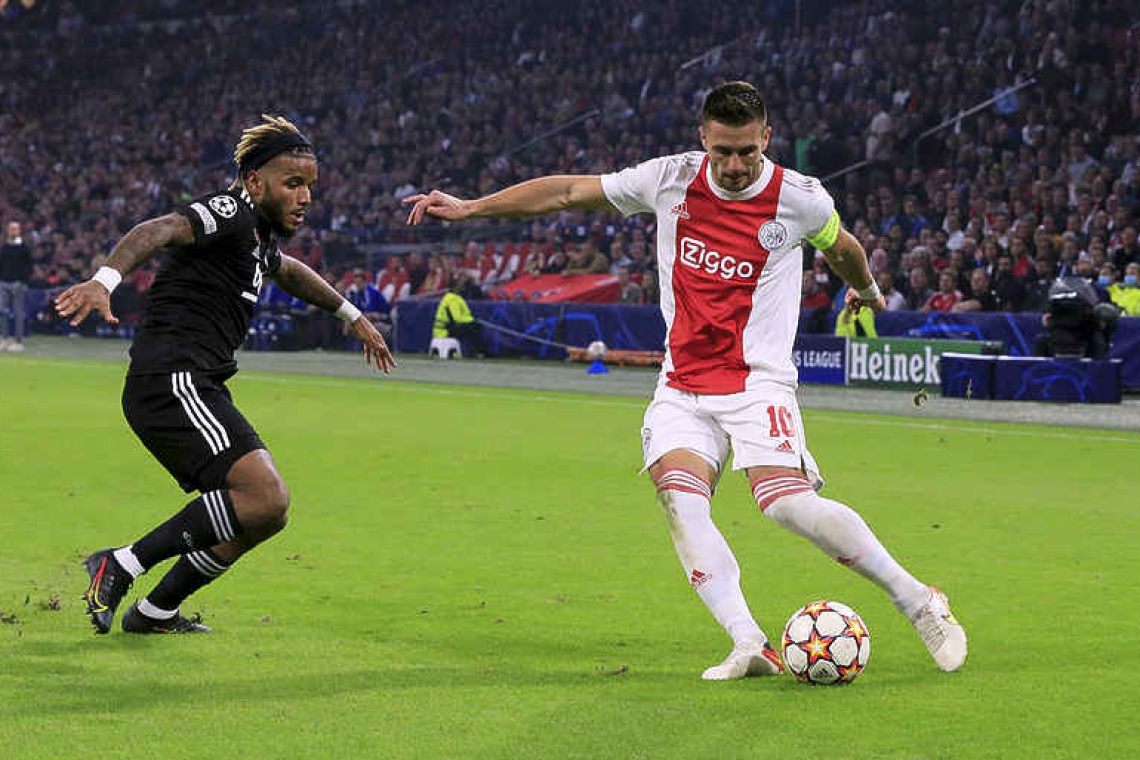 Berghuis helps Ajax to win over Besiktas