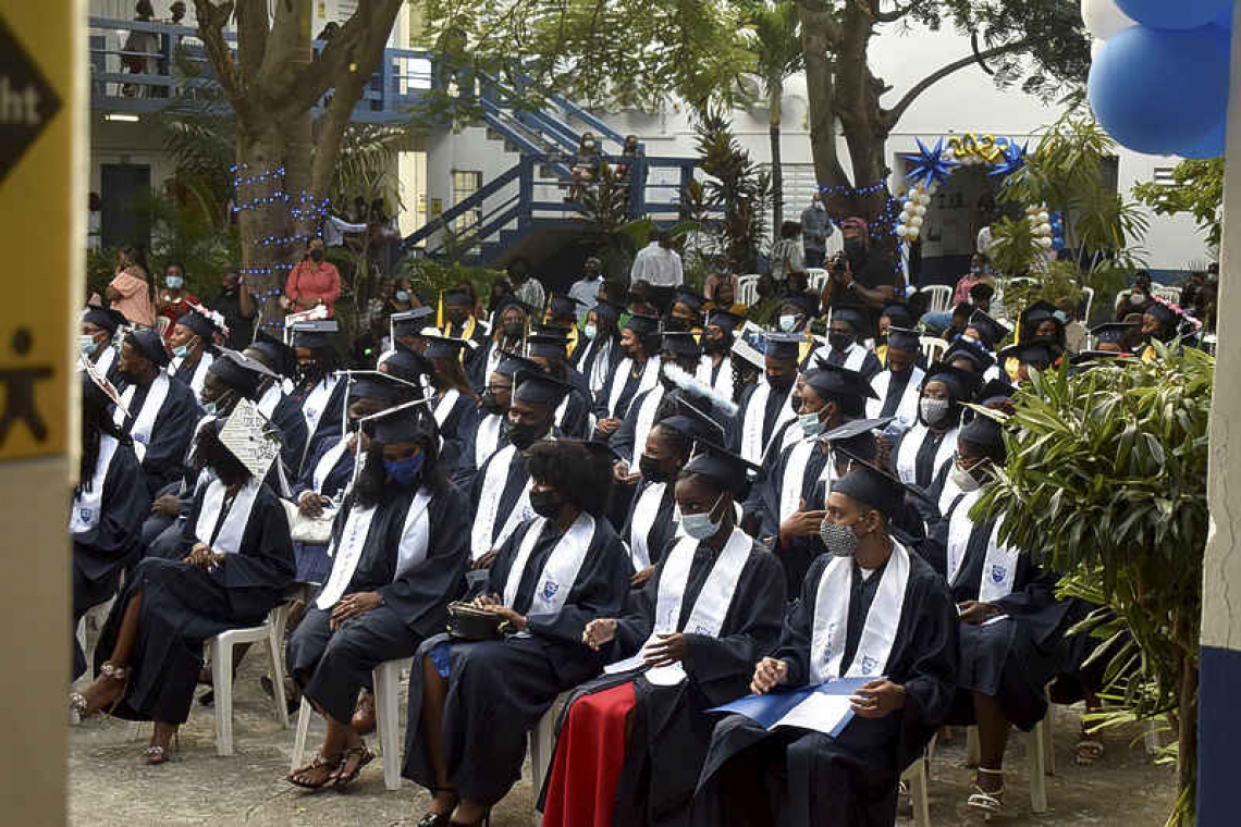 95 graduate from the  St. Maarten Academy