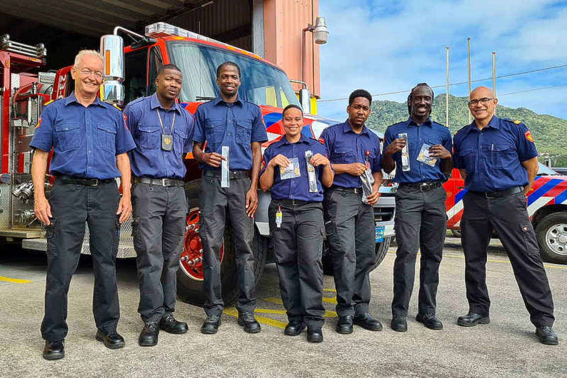 Statia Fire Dept. staff receive rank insignias